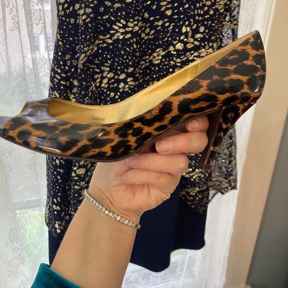 J.Crew Leopard print peep toe heels #glamour 8 - Picture 4 of 6